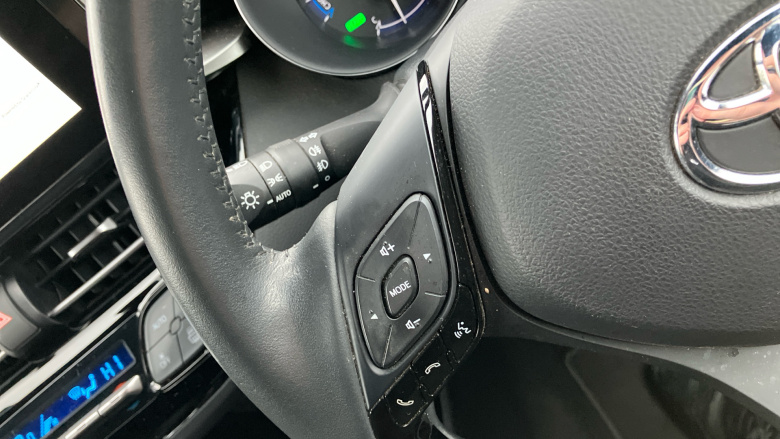 Toyota C-HR 2.0 Hybrid Design 5dr CVT Hybrid Hatchback